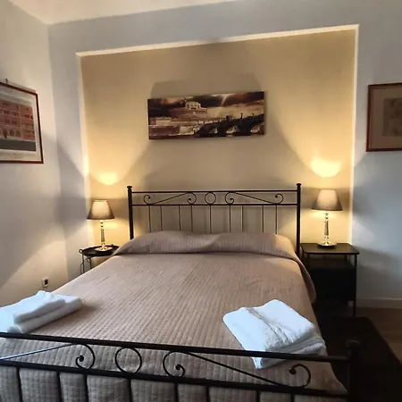 Domus Flavia Trastevere Rum i privatbostad *